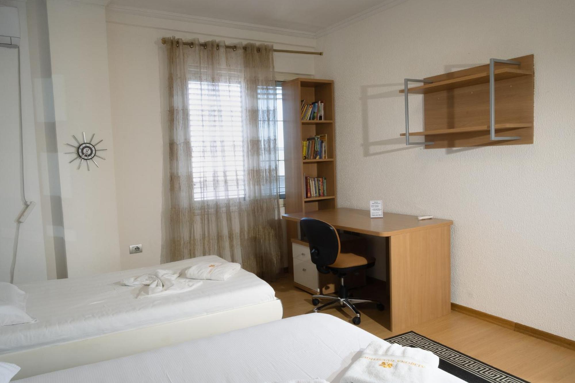 Albjona Guesthouse Tirana Exterior photo