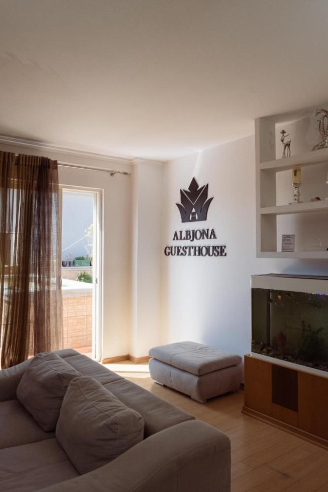 Albjona Guesthouse Tirana Exterior photo